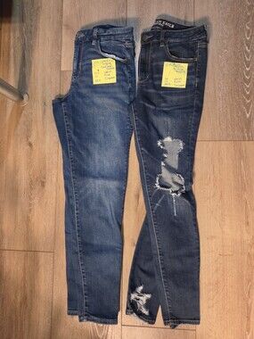 American Eagle Outfitters Blue Distressed Skinny Jeans Size 10